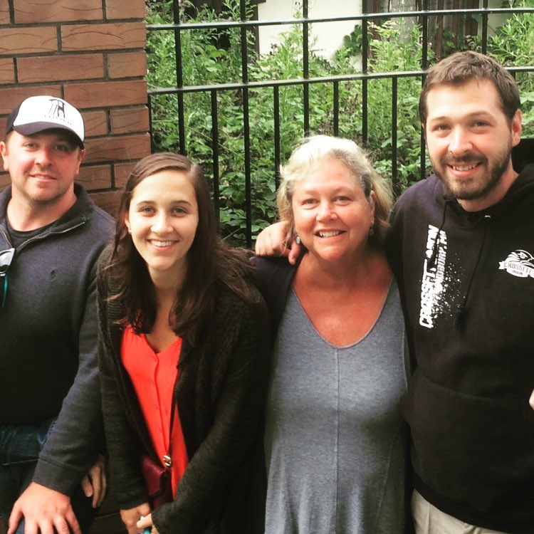 32460171_4502478360303_4193727688403320832_n